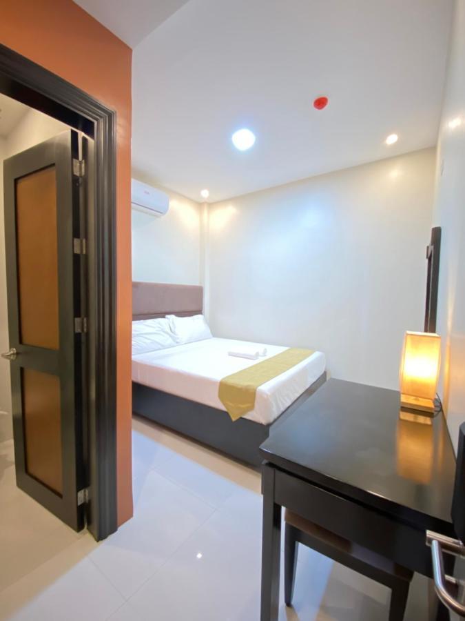 Eight Breeze Hotel Baclayon Exterior photo